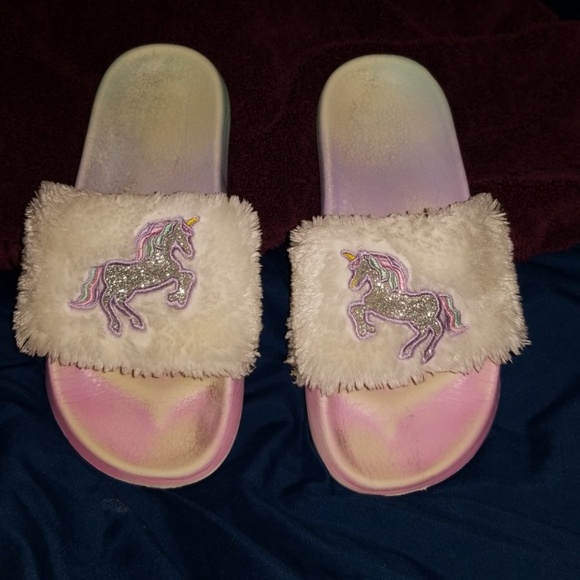 girls fuzzy slides